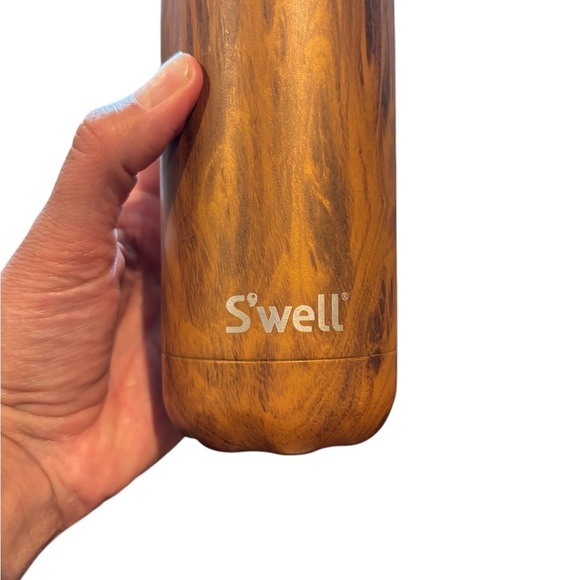 S’well Stainless Steel Water Bottle Wood Collection Teakwood 17oz (500ml) - Picture 3 of 5